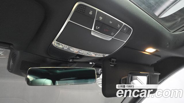 Mercedes-Benz S-Class S560L