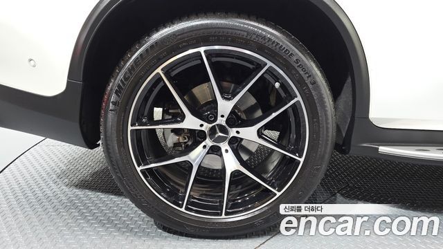 Mercedes-Benz GLC-Class AMG GLC43 4MATIC Coupe