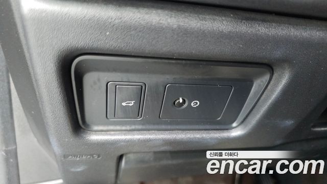 Land Rover Discovery Sport 2.0 TD4 SE (150PS)