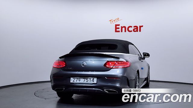 Mercedes-Benz C-Class C200 Cabriolet