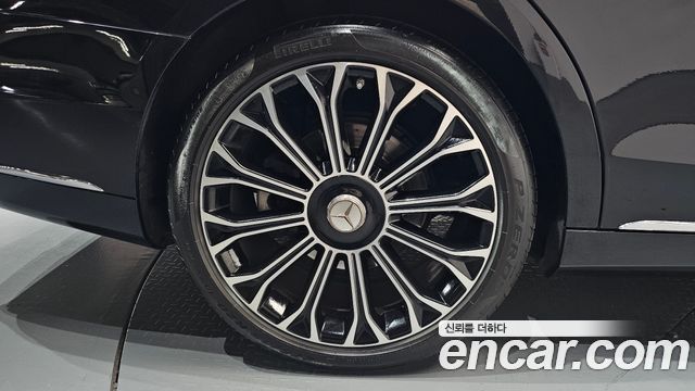 Mercedes-Benz S-Class S560L 4MATIC