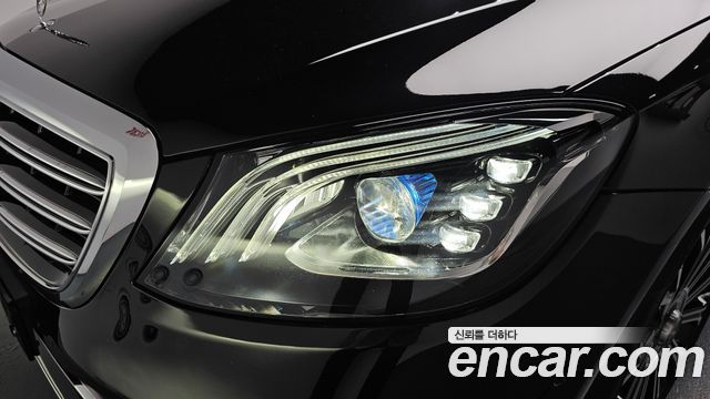 Mercedes-Benz S-Class S560L 4MATIC
