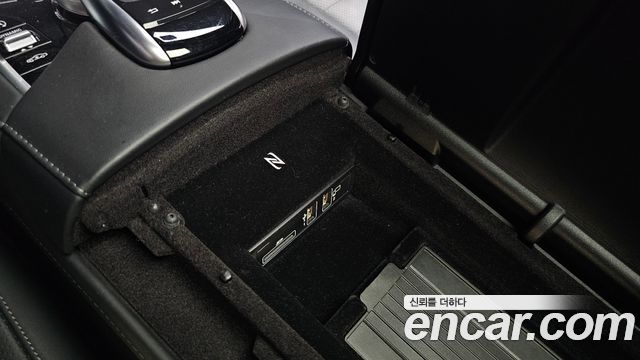 Mercedes-Benz S-Class S560L 4MATIC