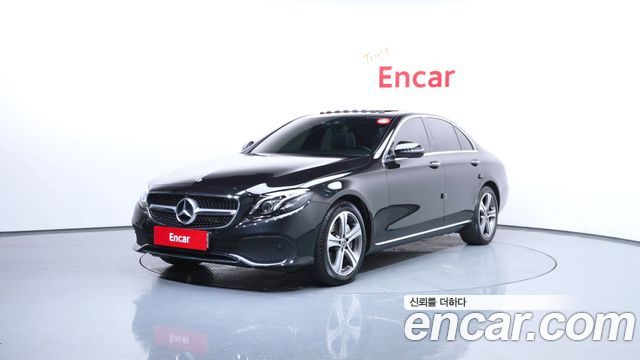 Mercedes-Benz E-Class E300 4MATIC Avnatgarde