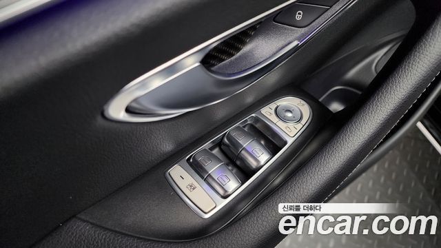 Mercedes-Benz E-Class E300 4MATIC Avnatgarde