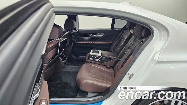 BMW 7-Series 730Ld xDrive M Sport