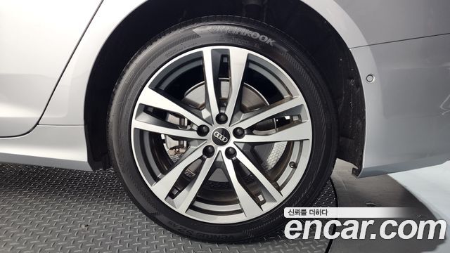 Audi A6 45 TFSI Quattro Premium
