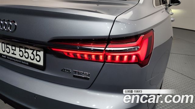 Audi A6 45 TFSI Quattro Premium