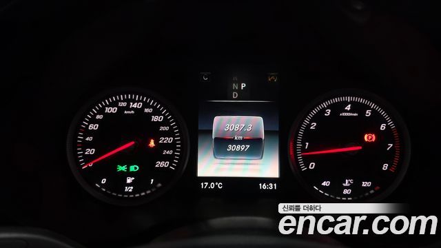 Mercedes-Benz C-Class C200