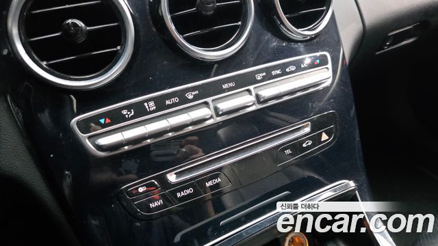 Mercedes-Benz C-Class C200