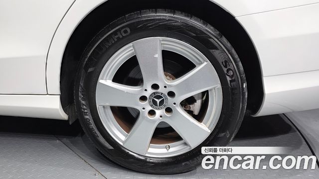 Mercedes-Benz C-Class C200