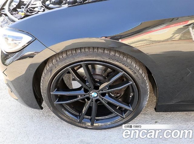 BMW 3-Series 320i M Sport
