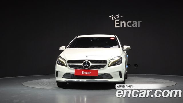 Mercedes-Benz A-Class A200