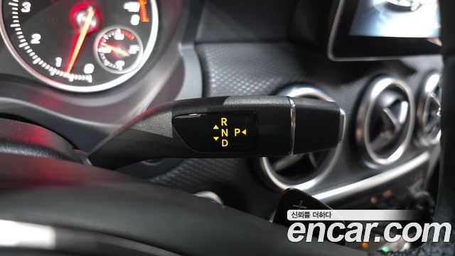 Mercedes-Benz A-Class A200