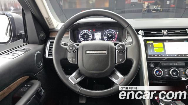 Land Rover Discovery 3.0 TD6 HSE Luxury