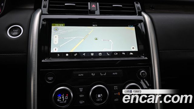 Land Rover Discovery 3.0 TD6 HSE Luxury