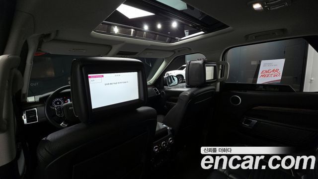 Land Rover Discovery 3.0 TD6 HSE Luxury