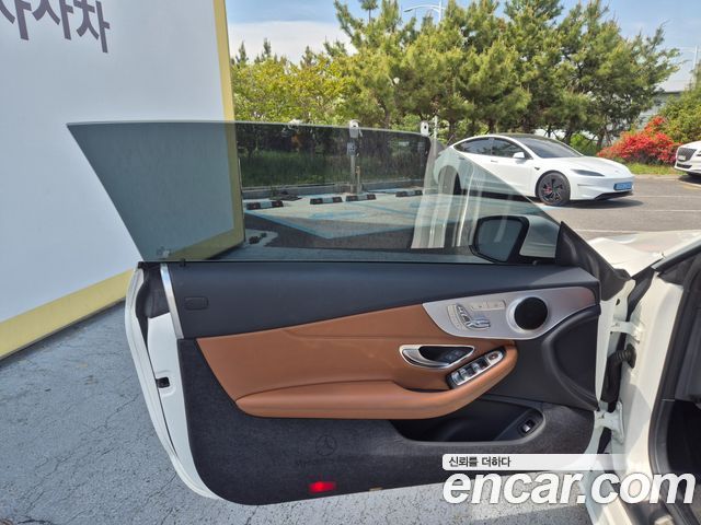 Mercedes-Benz C-Class C200 Cabriolet