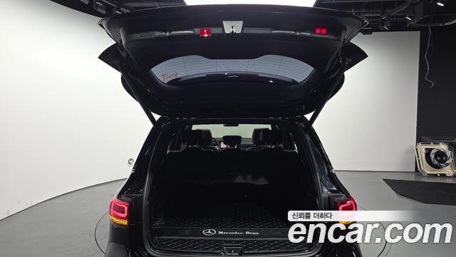 Mercedes-Benz GLB-Class AMG GLB35 4MATIC