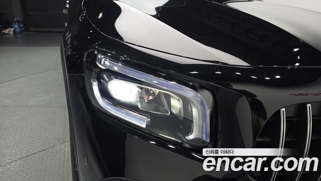 Mercedes-Benz GLB-Class AMG GLB35 4MATIC