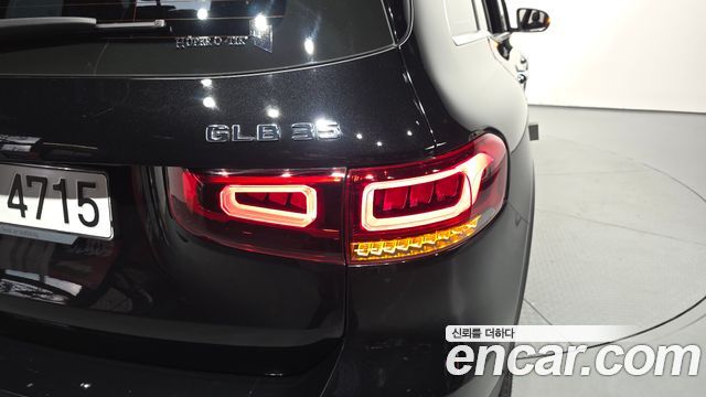 Mercedes-Benz GLB-Class AMG GLB35 4MATIC