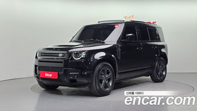 Land Rover Defender 110 P300 X-Dynamic SE