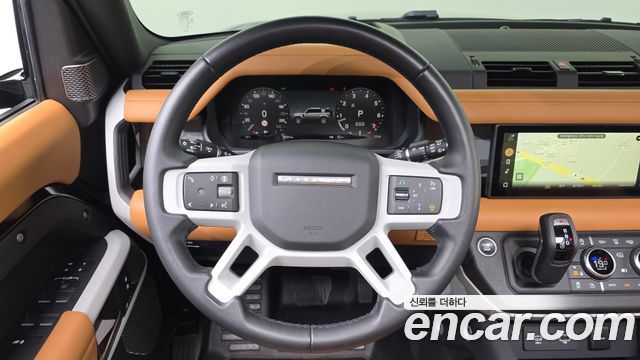 Land Rover Defender 110 P300 X-Dynamic SE