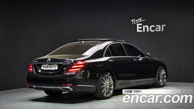 Mercedes-Benz S-Class S560L 4MATIC