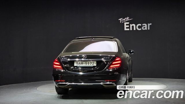 Mercedes-Benz S-Class S560L 4MATIC