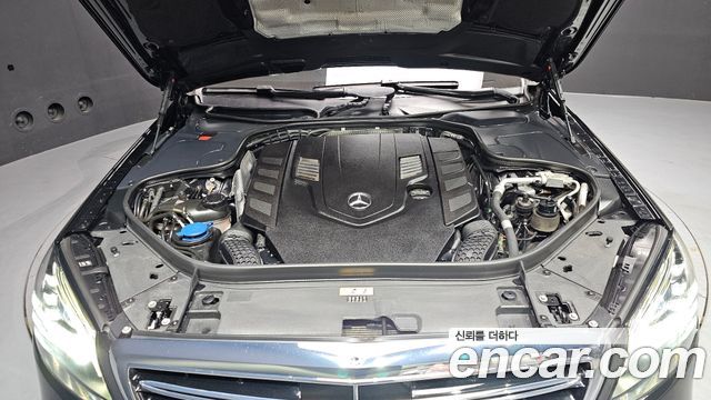 Mercedes-Benz S-Class S560L 4MATIC