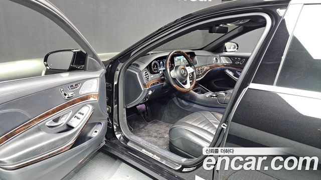 Mercedes-Benz S-Class S560L 4MATIC