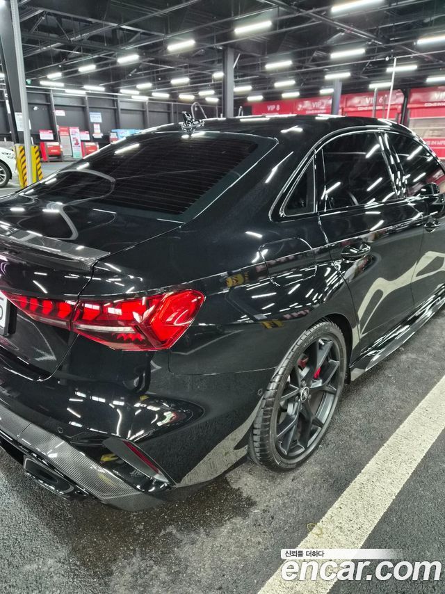 Audi RS3 2.5 TFSI Quattro Carbon Edition
