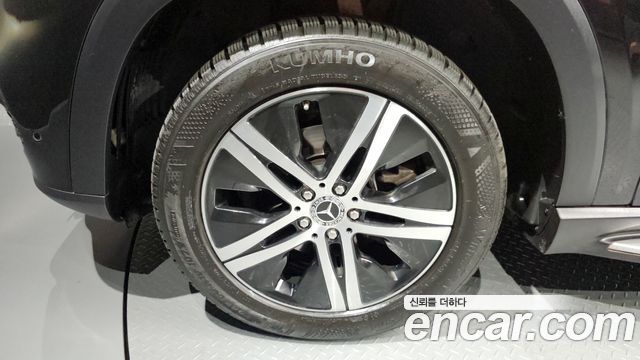 Mercedes-Benz GLE-Class GLE300d 4MATIC