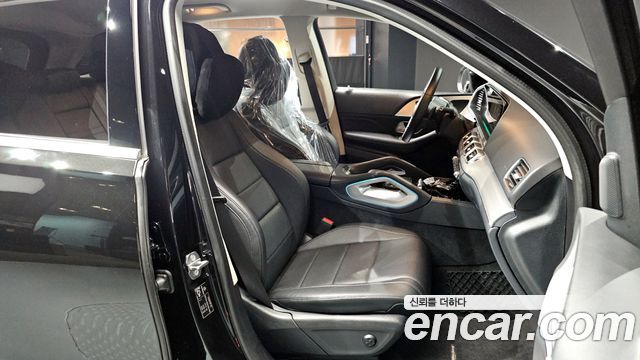Mercedes-Benz GLE-Class GLE300d 4MATIC