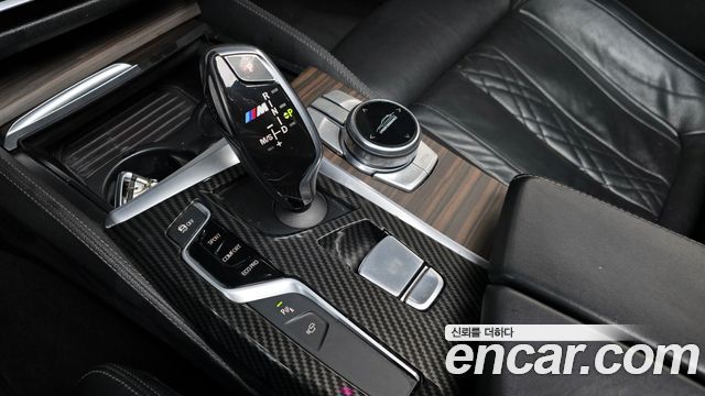 BMW 5-Series 530i xDrive M Sport Package Plus
