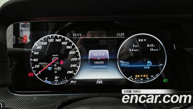 Mercedes-Benz CLS-Class CLS400d 4MATIC AMG Line