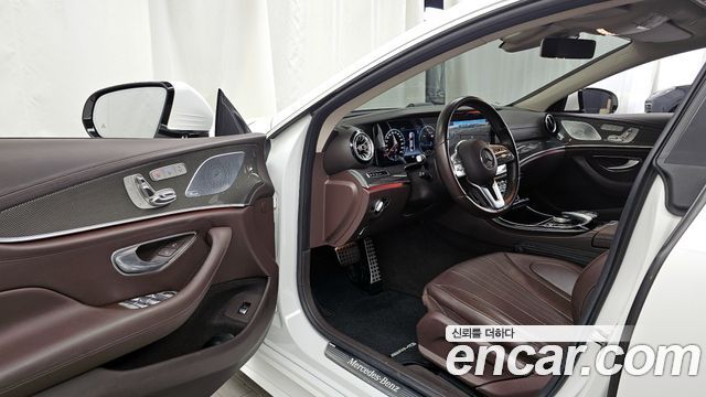 Mercedes-Benz CLS-Class CLS400d 4MATIC AMG Line