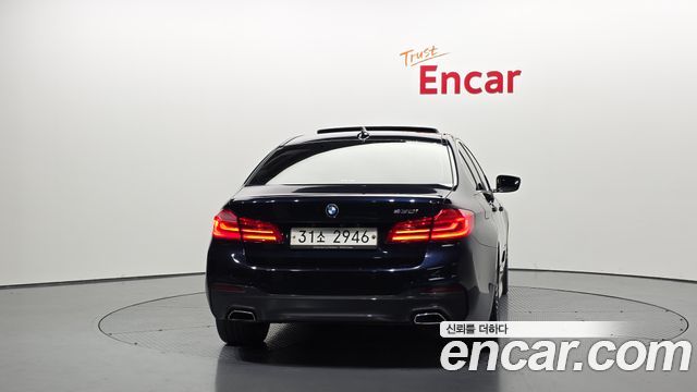 BMW 5-Series 530i M Sport Package Plus