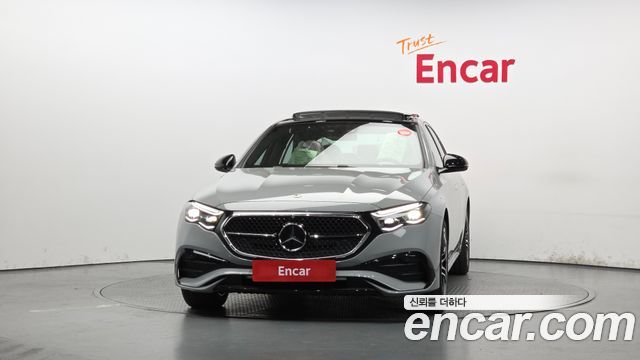 Mercedes-Benz E-Class E300 4MATIC AMG Line Premiere Special