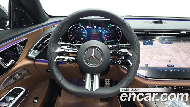 Mercedes-Benz E-Class E300 4MATIC AMG Line Premiere Special
