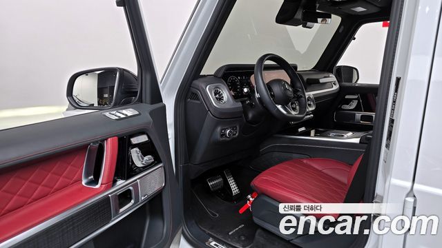 Mercedes-Benz G-Class G450d Manufaktur