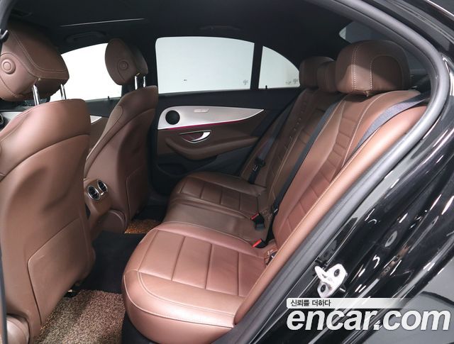 Mercedes-Benz E-Class E250 Avantgarde