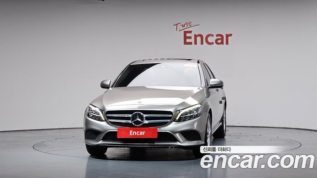 Mercedes-Benz C-Class C200 Avantgarde