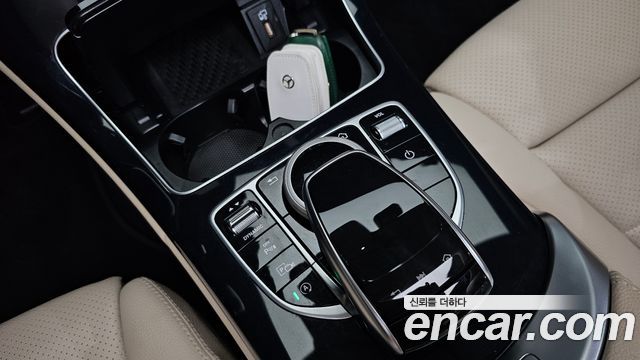 Mercedes-Benz C-Class C200 Avantgarde