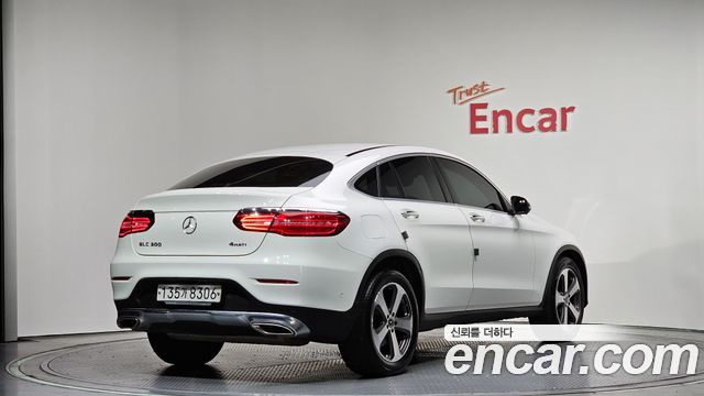 Mercedes-Benz GLC-Class GCL300 4MATIC Coupe