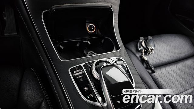 Mercedes-Benz GLC-Class GCL300 4MATIC Coupe