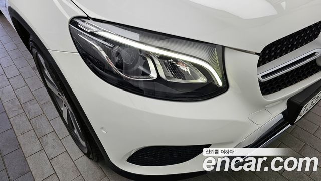 Mercedes-Benz GLC-Class GCL300 4MATIC Coupe