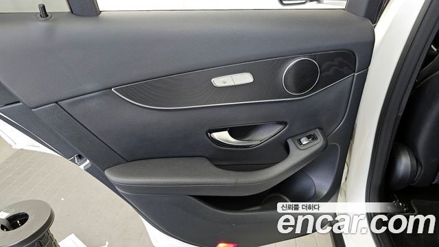 Mercedes-Benz GLC-Class GCL300 4MATIC Coupe