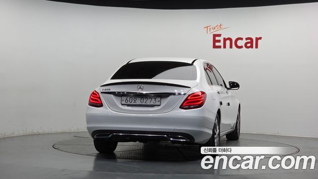 Mercedes-Benz C-Class C200 Avantgarde