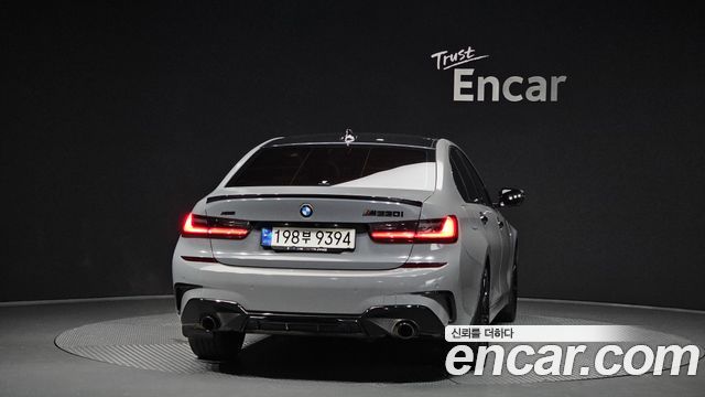 BMW 3-Series 330i M Sport